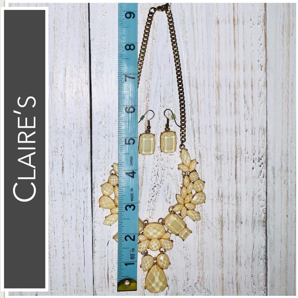 Claire’s Jewelry Set Necklace & Earrings Ivory~Vanilla Stones - Picture 7 of 14